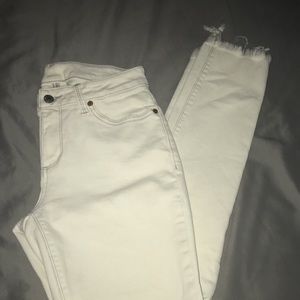 Lucky Brand frayed hem Sasha super skinny